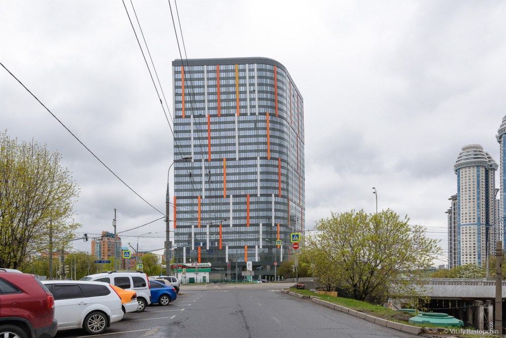 Мосфильмовская 74