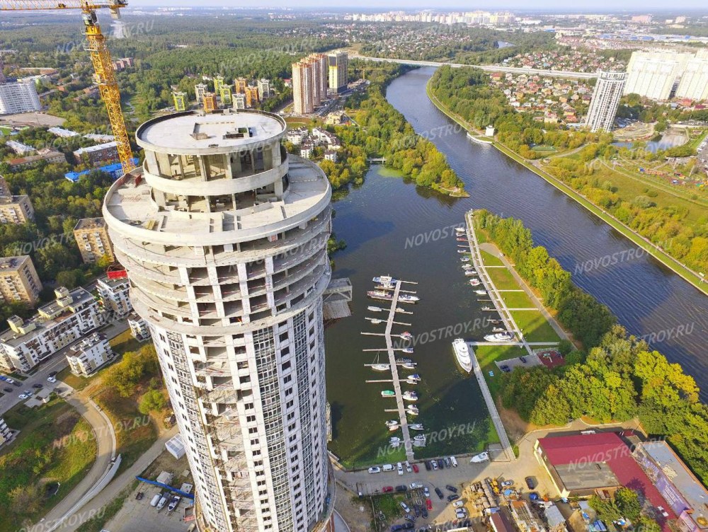 Дом башня в Химках