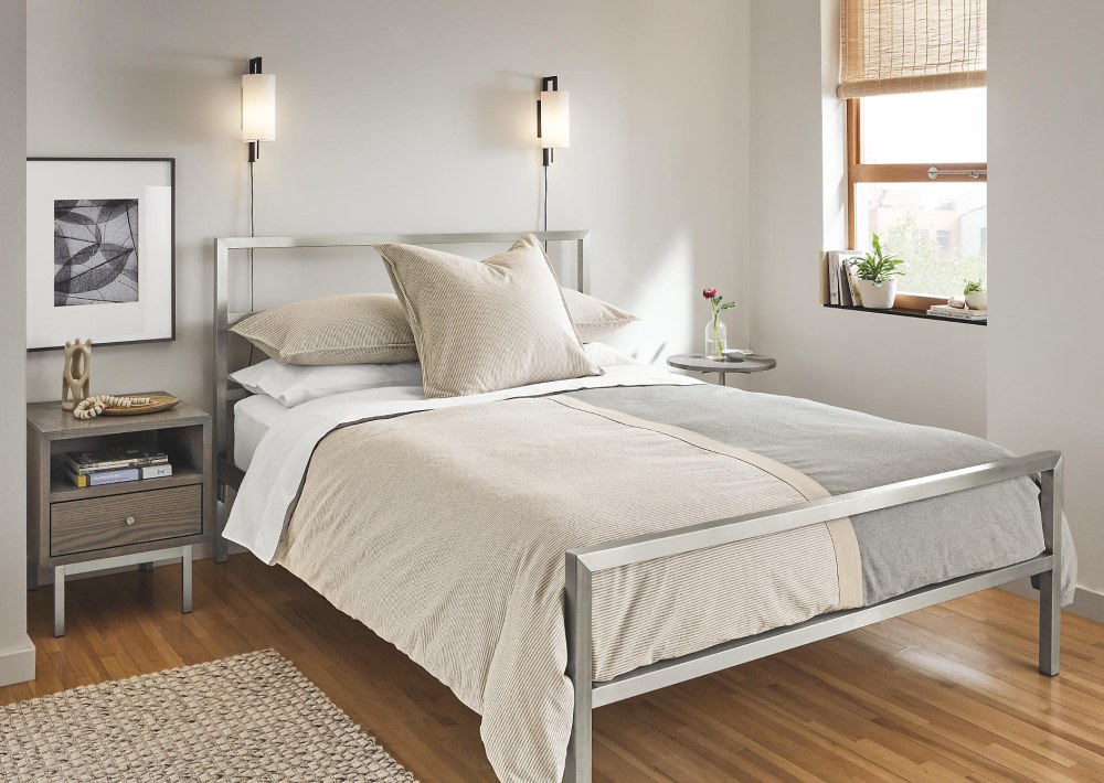 Bed for small Bedroom