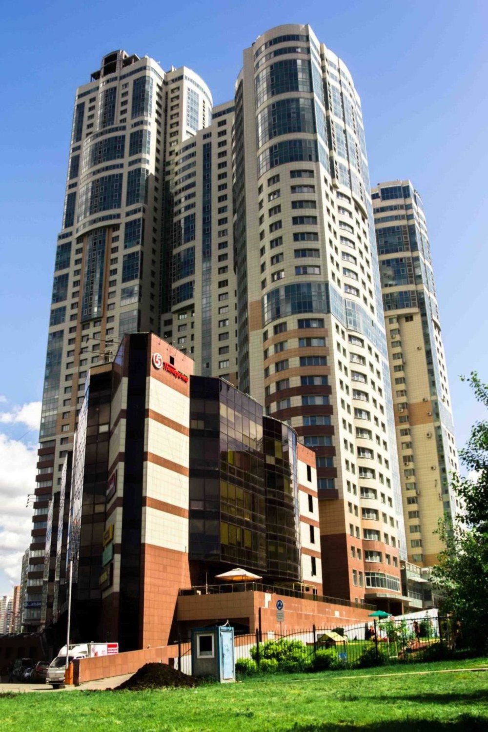 Ленинский проспект 111к1