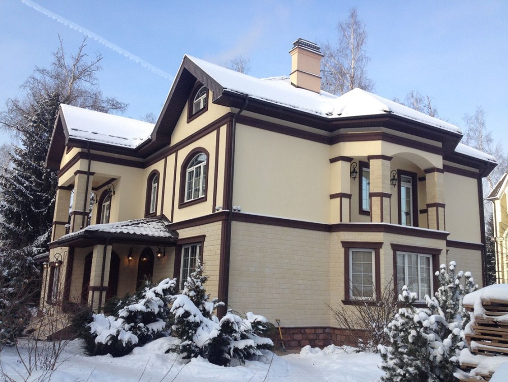 Фасады домов штукатурка