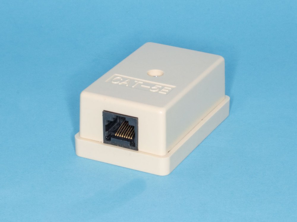 Розетка телефонная однопортовая RJ-45