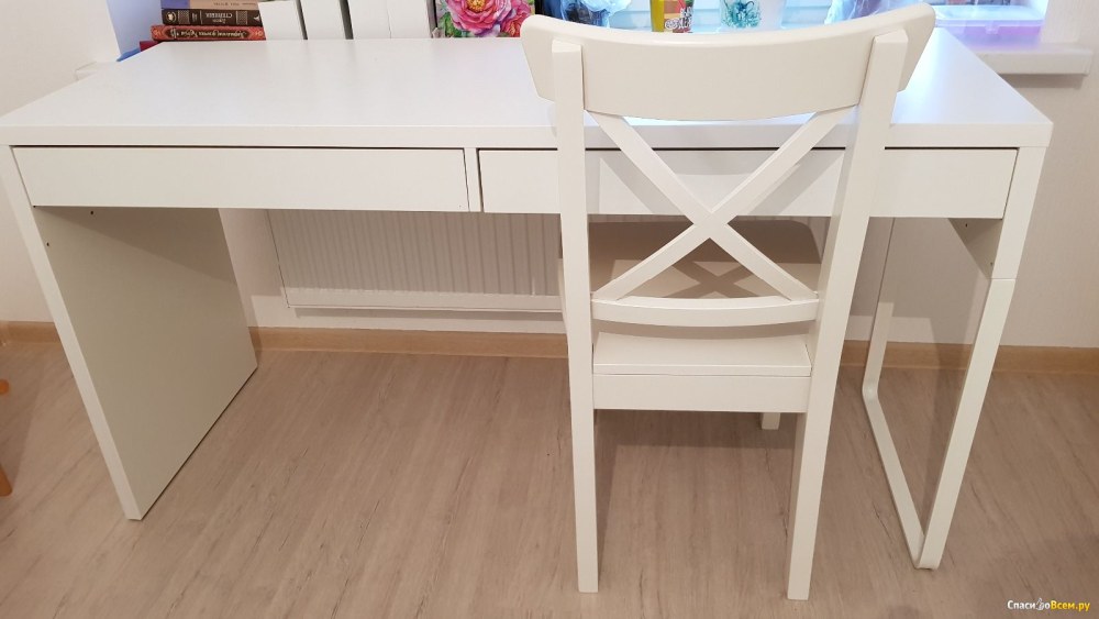 Письменный стол ikea микке 603.739.21/803.739.20