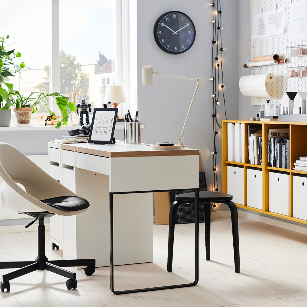 Стол Micke ikea белый