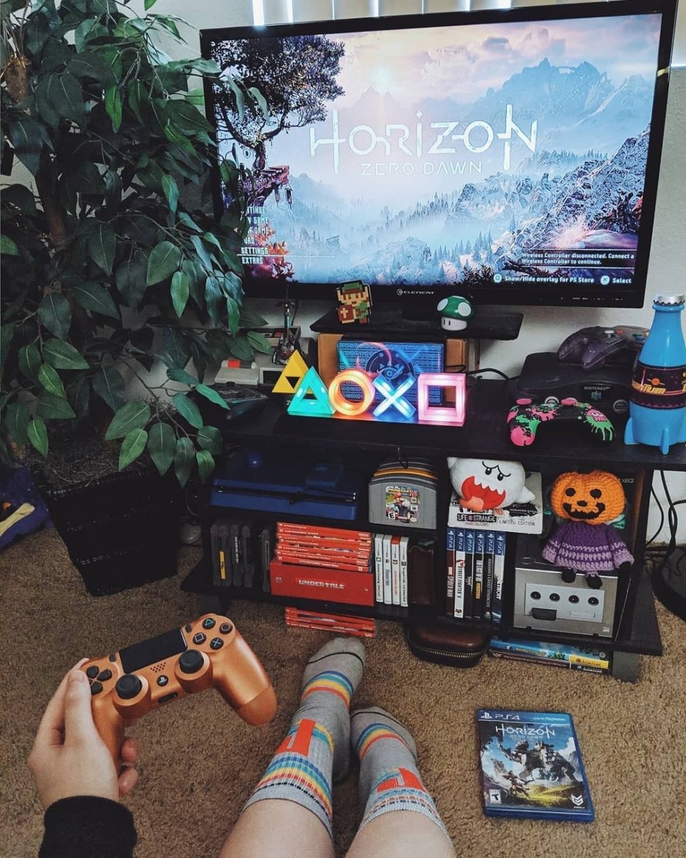 Комната геймера ps4