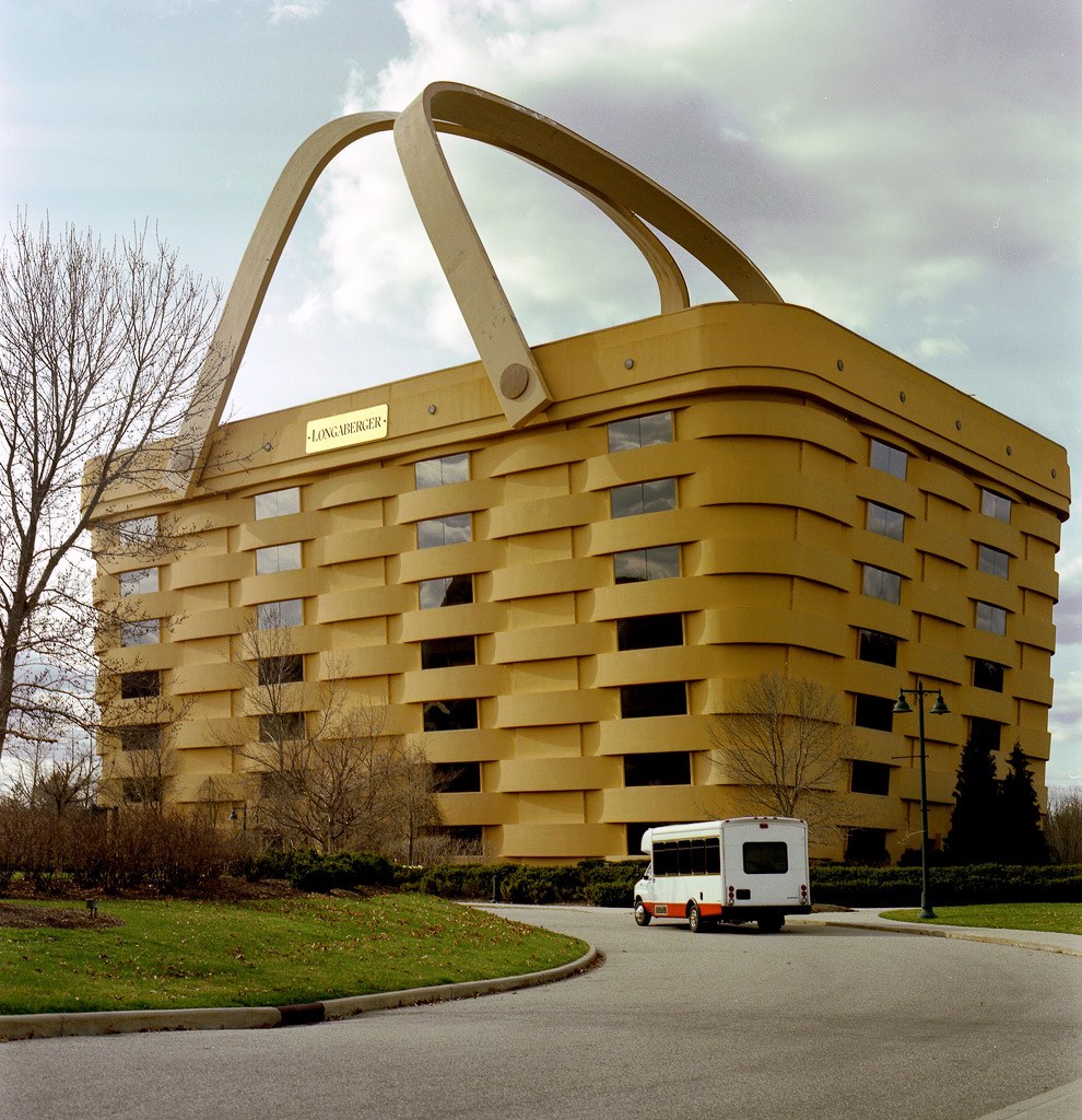 Штаб квартира Longaberger — Ньюарк, штат Огайо, США