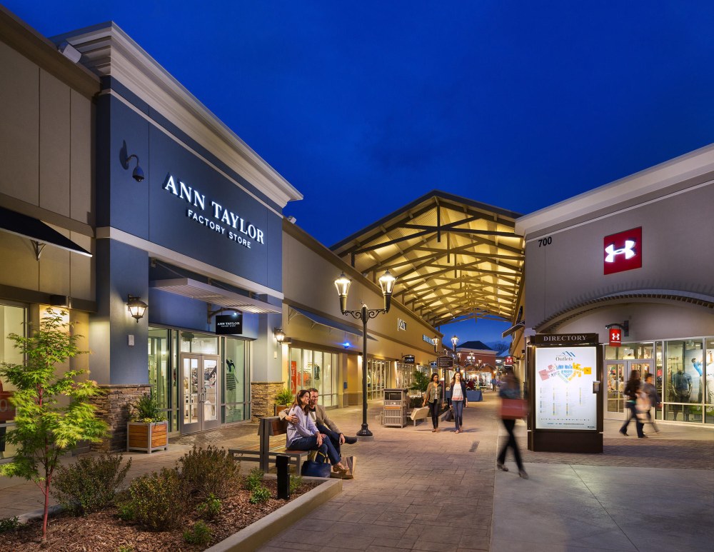 Novaya Riga Outlet Village на Новорижском