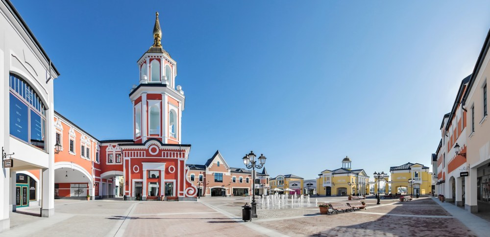 Пулковский аутлет СПБ