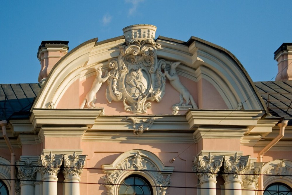 Строгановский дворец в Санкт-Петербурге здание