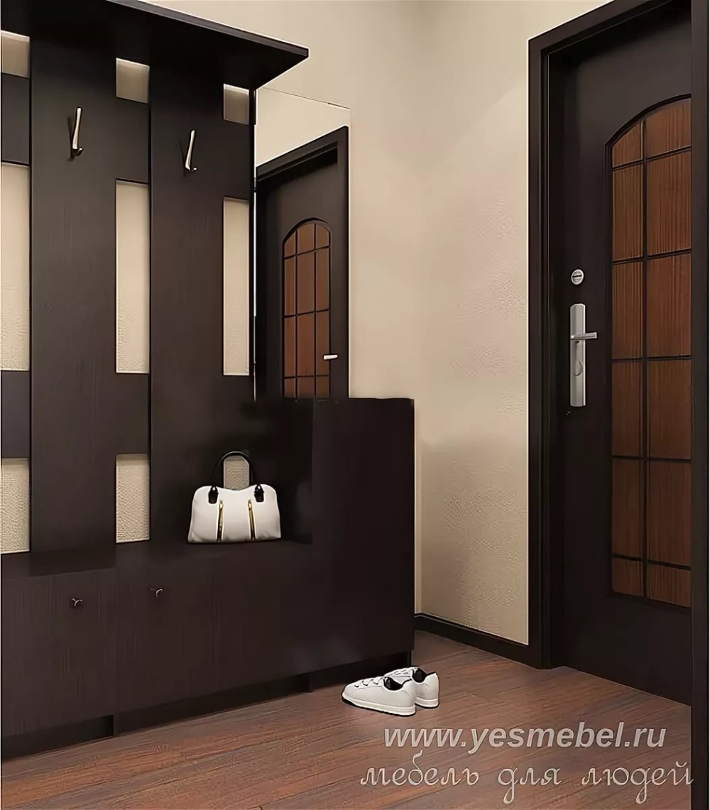 Узкая прихожая