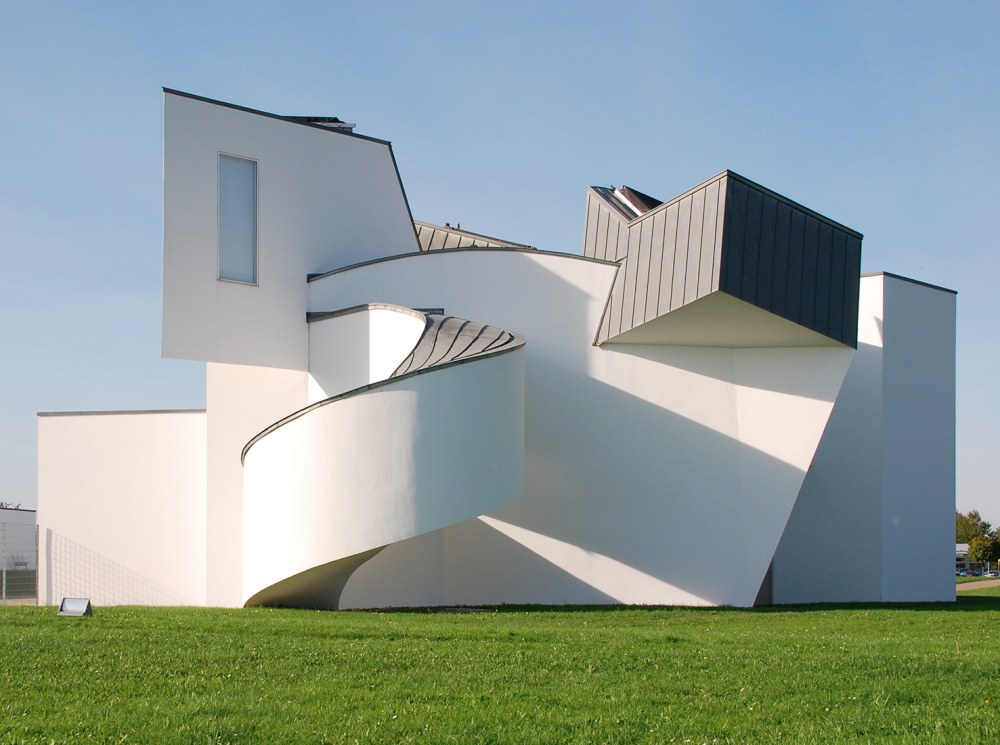 Музей дизайна Vitra, Вайль-ам-Райн, Германия. Архитектор: Фрэнк Гери.