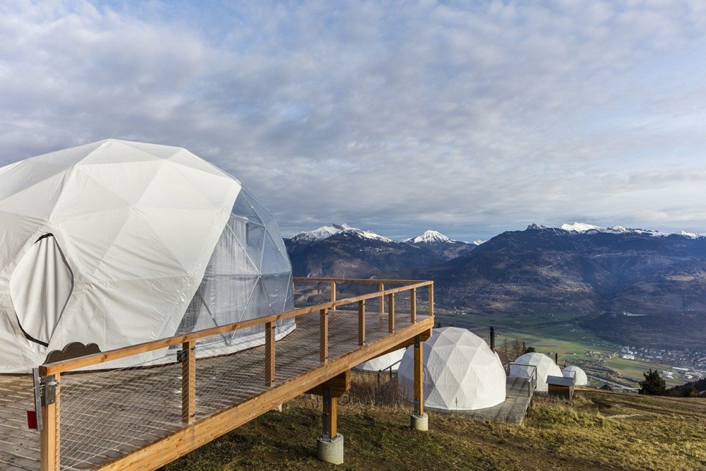 Whitepod, Швейцария