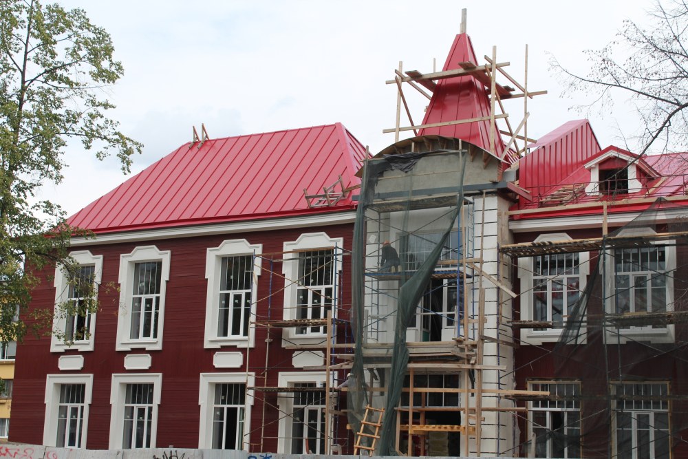 Здание детской поликлиники на Ленина Петрозаводск