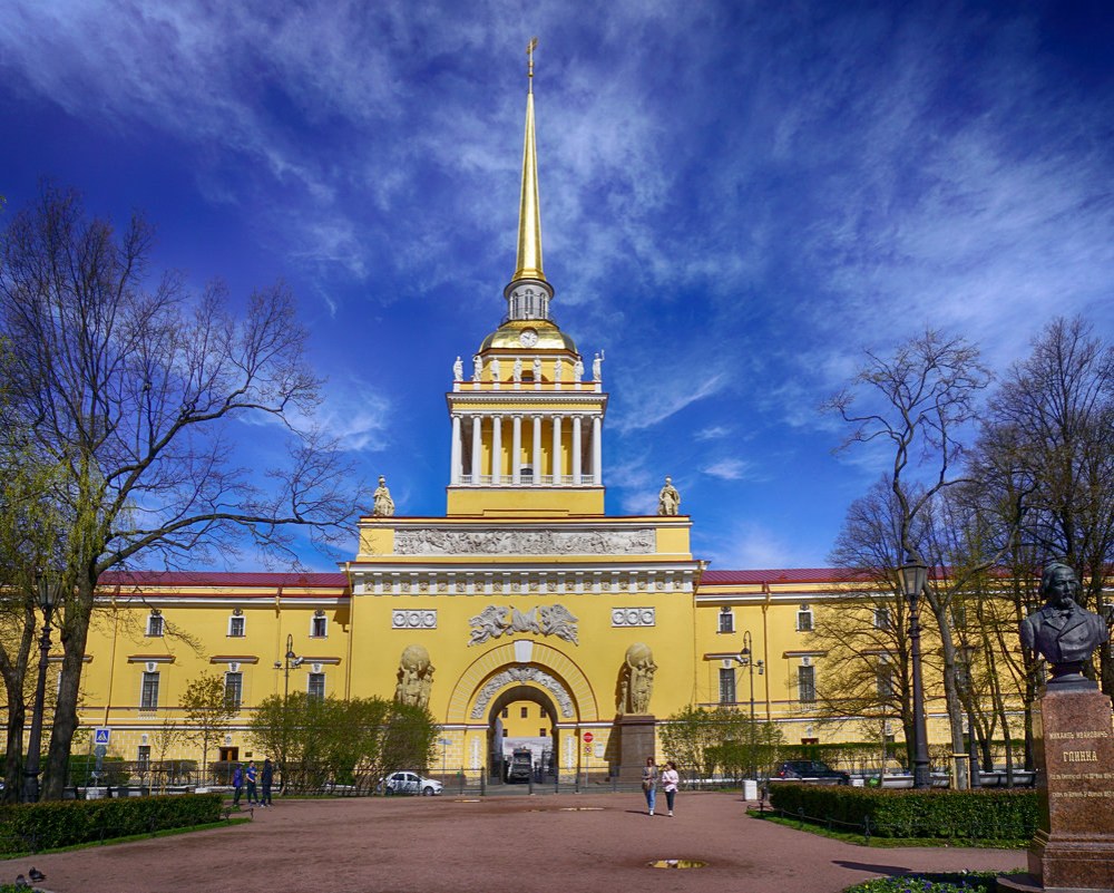Адмиралтейство в Санкт-Петербурге Захаров