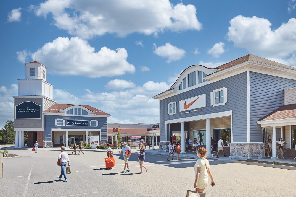 Финская аутлет-деревня Zsar Outlet Village