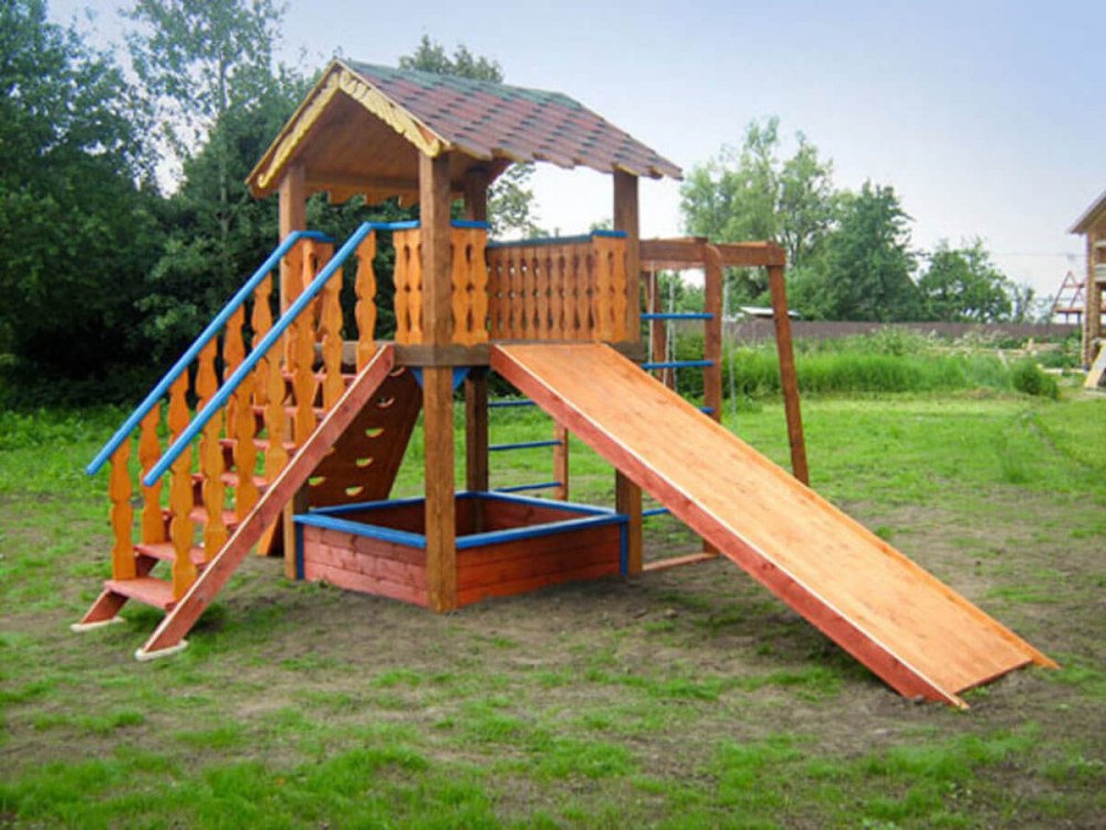 Детские горки из дерева