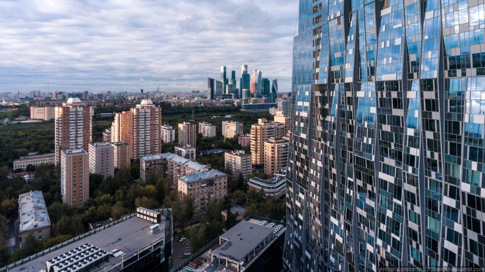 Высотка на Мосфильмовской
