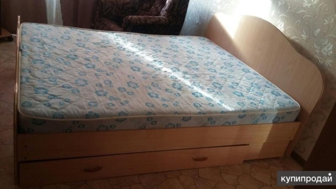 Кровать двуспальная бу