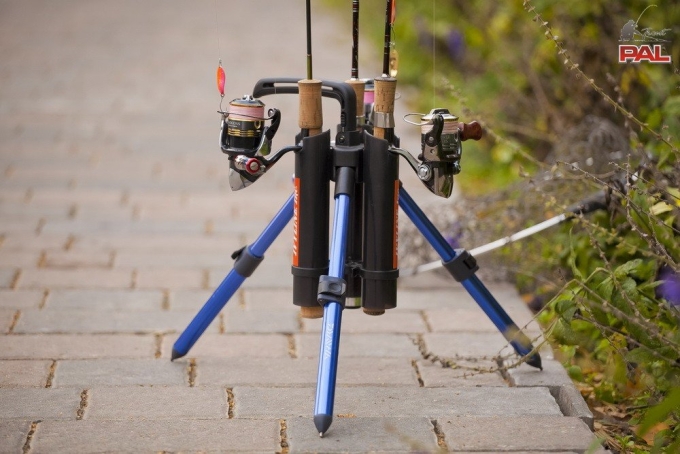 Подставка под спиннинги Daiwa