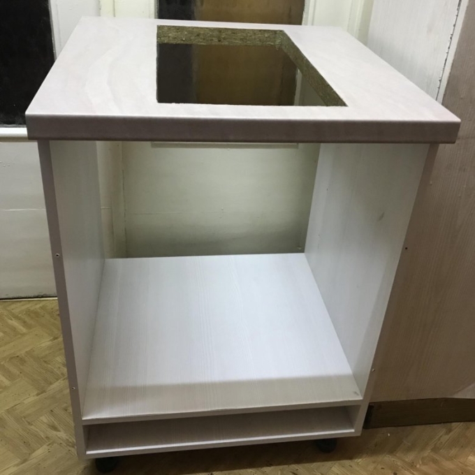 Тумба под встраиваемую духовку