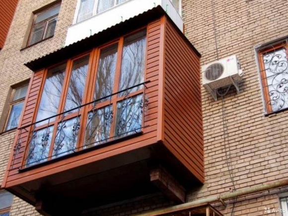 Внешняя отделка балкона