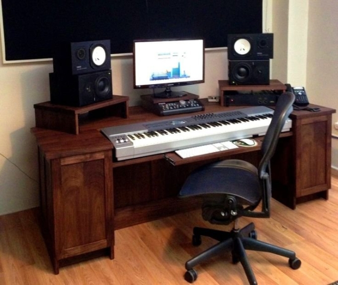 Студийный стол Desk Studio