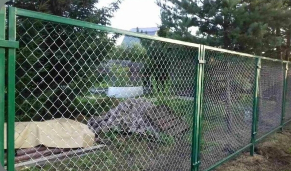 Забор из сетки рабица