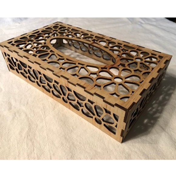 Коробка для салфеток из фанеры