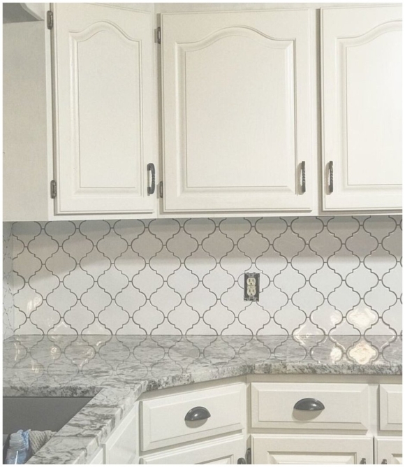 Арабески Kerama Marazzi белый фартук