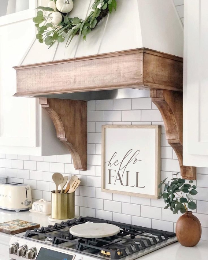 Кухонная вытяжка Kitchen Hood