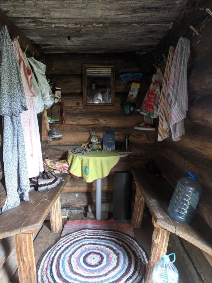 Деревенская баня внутри