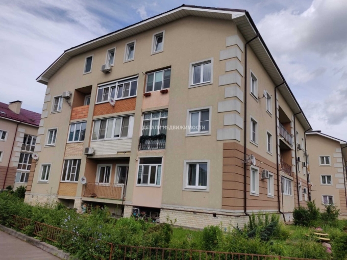 Пушкинский район поселок Лесные Поляны микрорайон Полянка