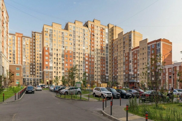 Город Москва поселение Сосенское поселок Коммунарка липовый парк