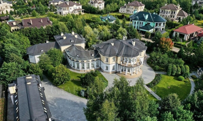 Новорижское шоссе поселок Гринфилд
