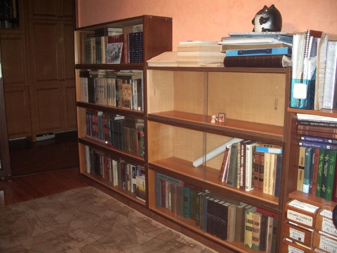 Чехословацкие книжные полки