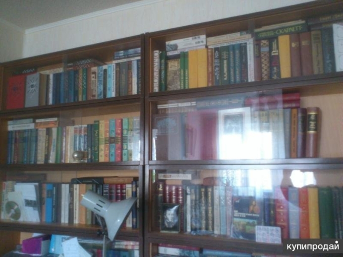 Чехословацкие книжные полки