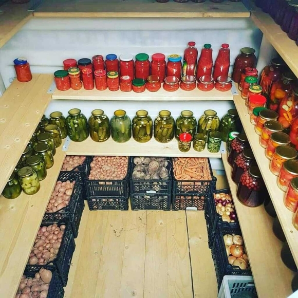 Подвал с заготовками