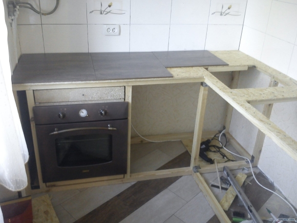 Каркас под столешницу на кухне