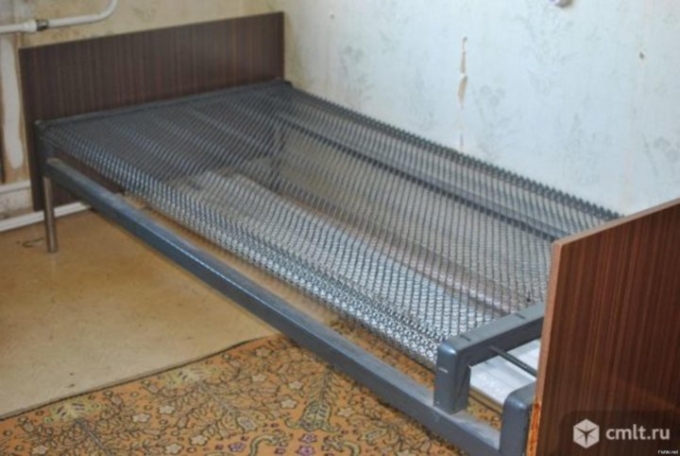 Кровать с панцирной сеткой СССР