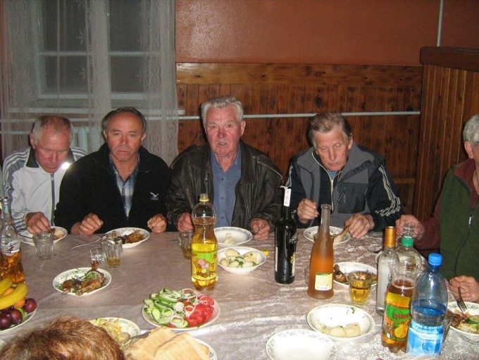 Деревенское застолье