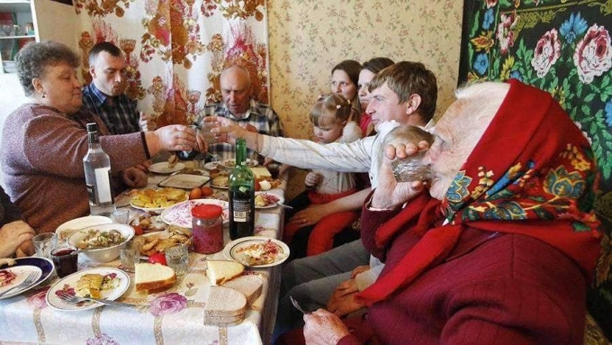 Традиции застолья в России