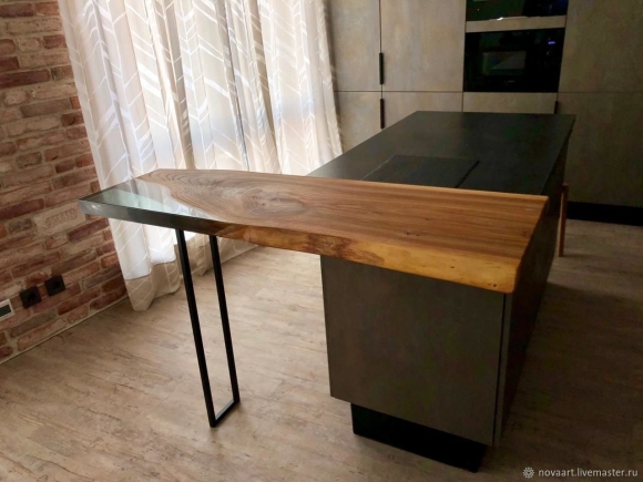Консоль из слэба карагача
