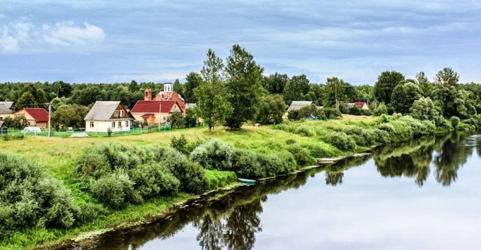 Река Пахра деревня Лукино