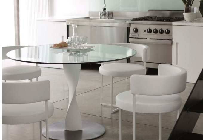 Стол Lakri Round Table