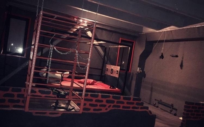 Дизайнерская комната для бдсм