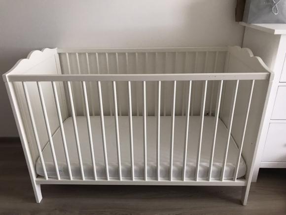 Кроватка Hensvik ikea