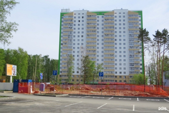 Улица парад Победы Тюмень мыс