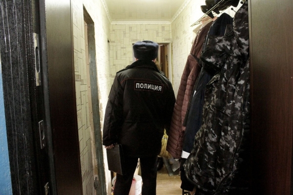 Квартира полиция