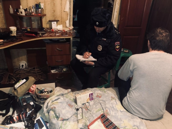 Обыск в помещении