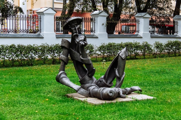 Памятники в Ярославле достопримечательности